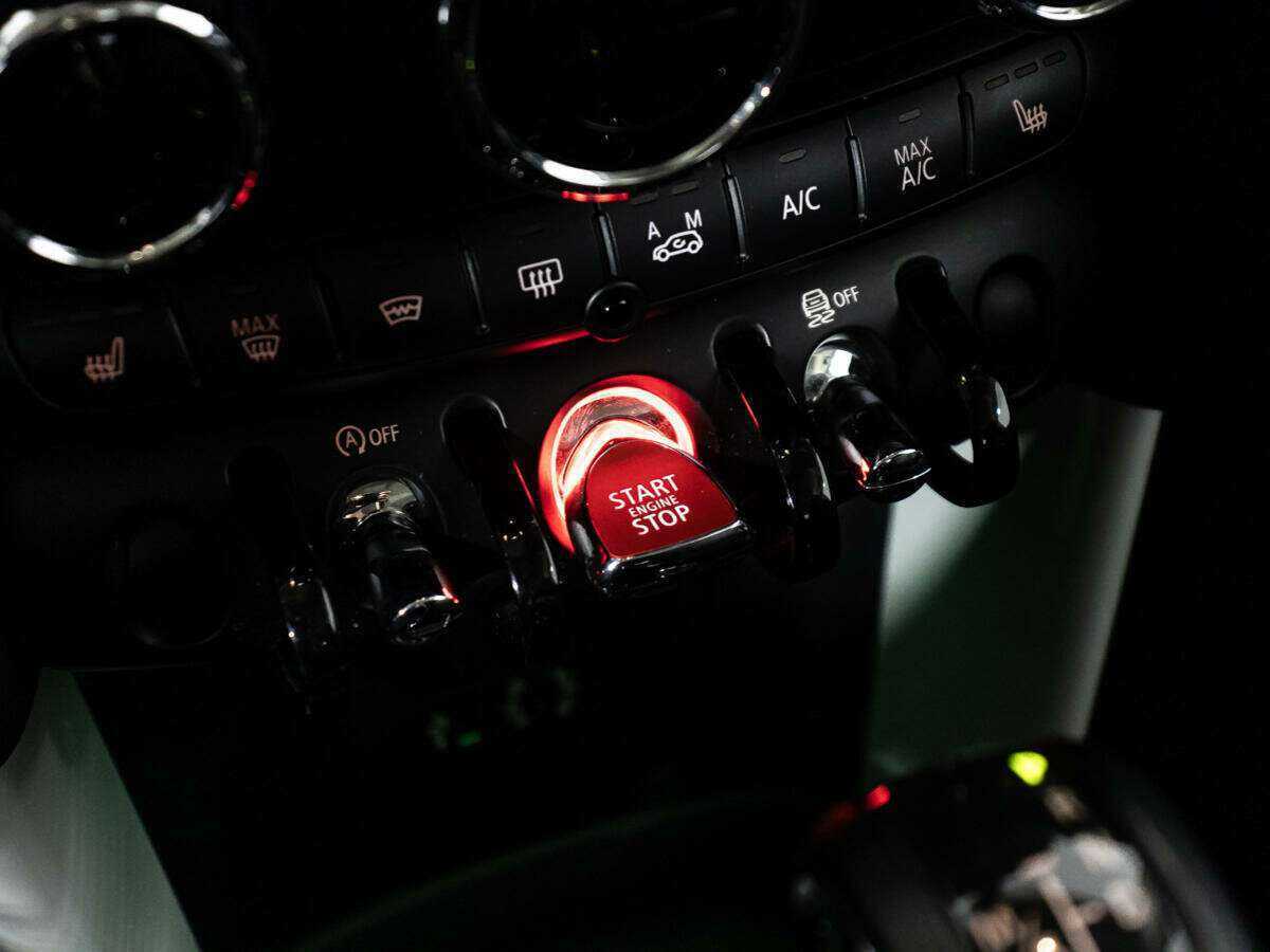 Купить Mini Hatch Cooper, 2016, 55 231 км, фото №16