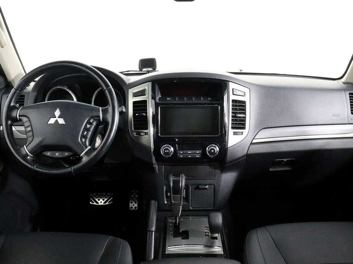 Купить Mitsubishi Pajero, 2018, 100 884 км, фото №11