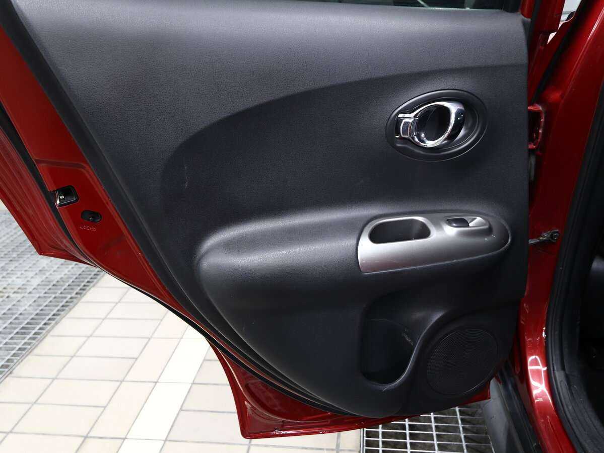 Купить Nissan Juke, 2011, 148 000 км, фото №18