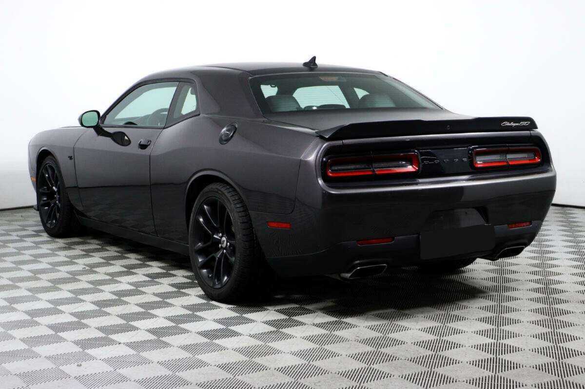 Купить Dodge Challenger R__T, 2020, 31 443 км, фото №7