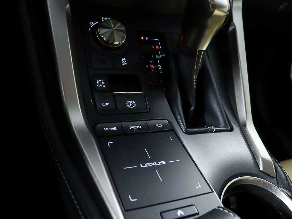 Купить Lexus NX 300, 2018, 66 000 км, фото №17