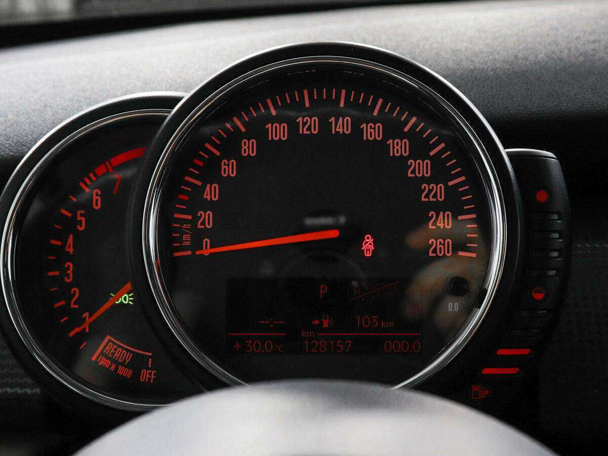 Купить Mini Hatch Cooper, 2015, 128 300 км, фото №11