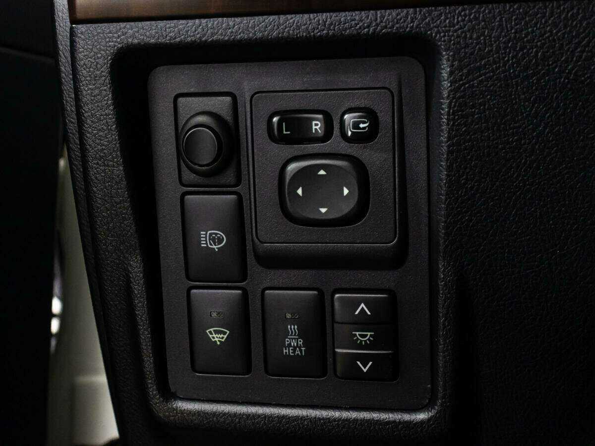 Купить Toyota Land Cruiser Prado, 2015, 187 593 км, фото №19