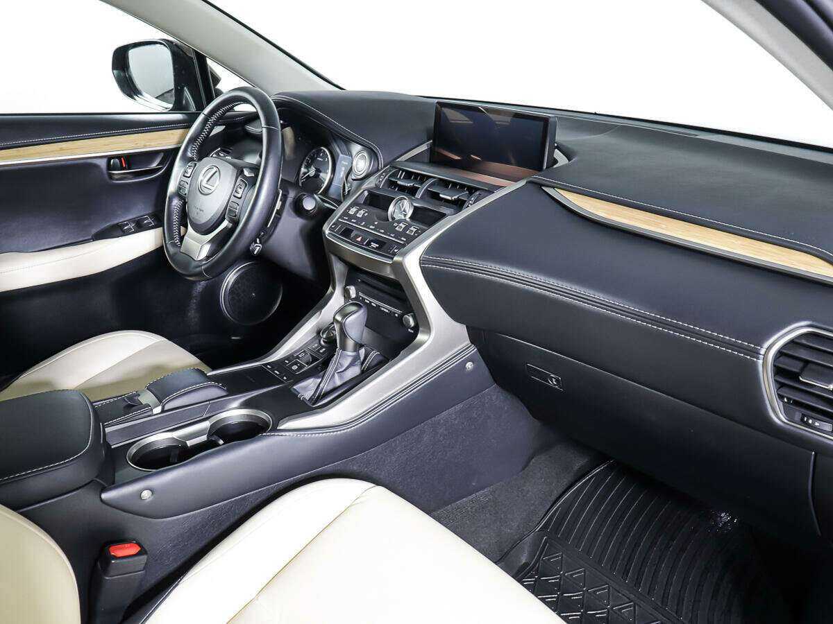 Купить Lexus NX 200, 2017, 25 726 км, фото №11