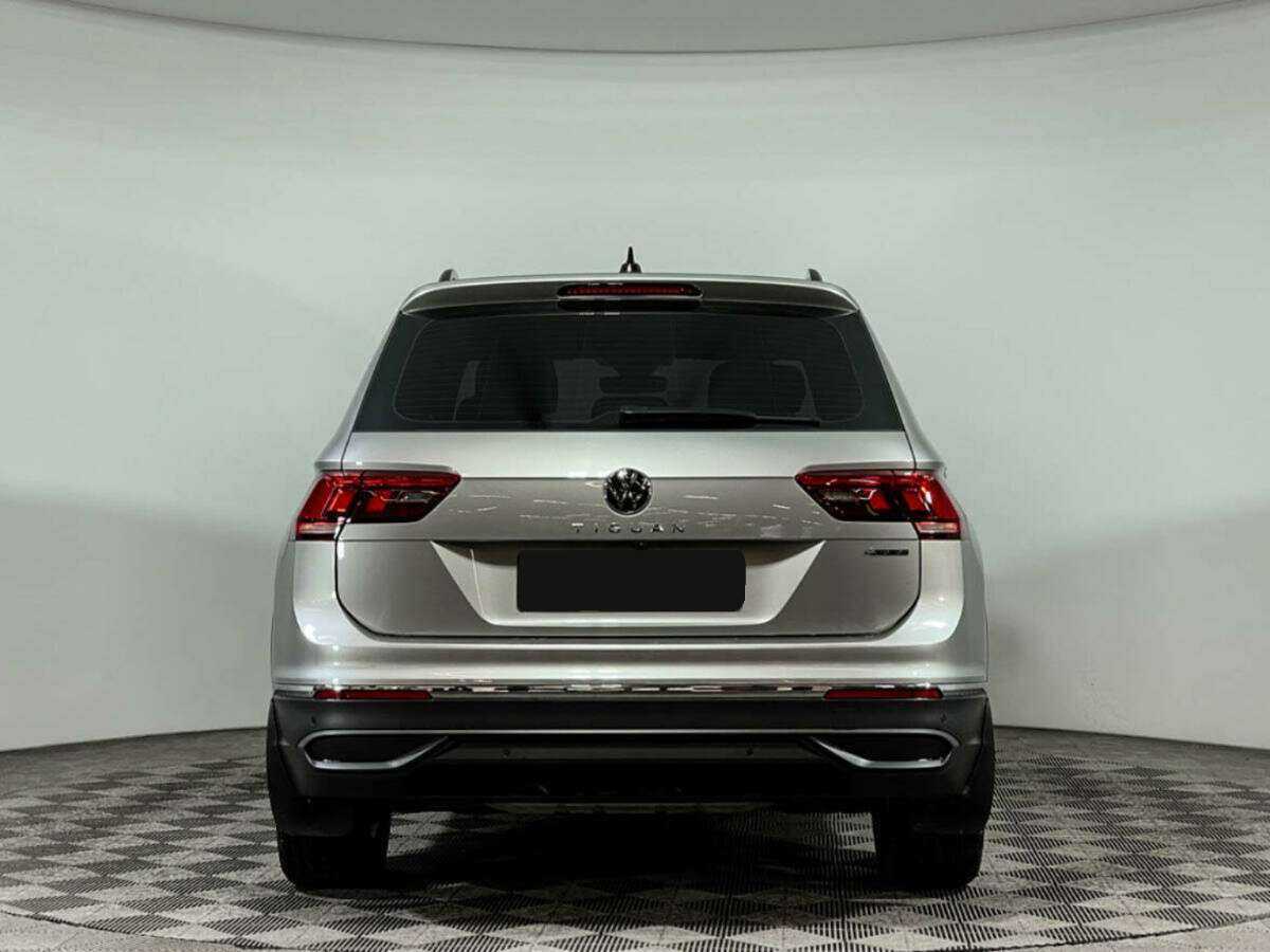 Купить Volkswagen Tiguan, 2021, 45 200 км, фото №5
