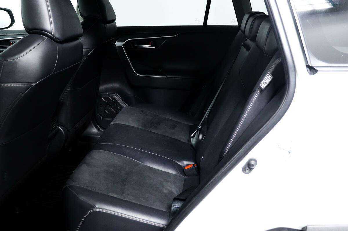 Купить Toyota RAV4, 2020, 69 050 км, фото №12