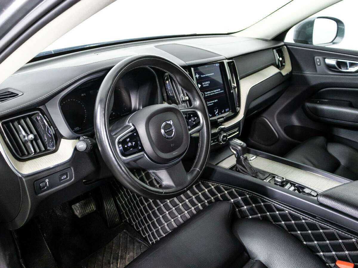 Купить Volvo XC60, 2018, 123 871 км, фото №11