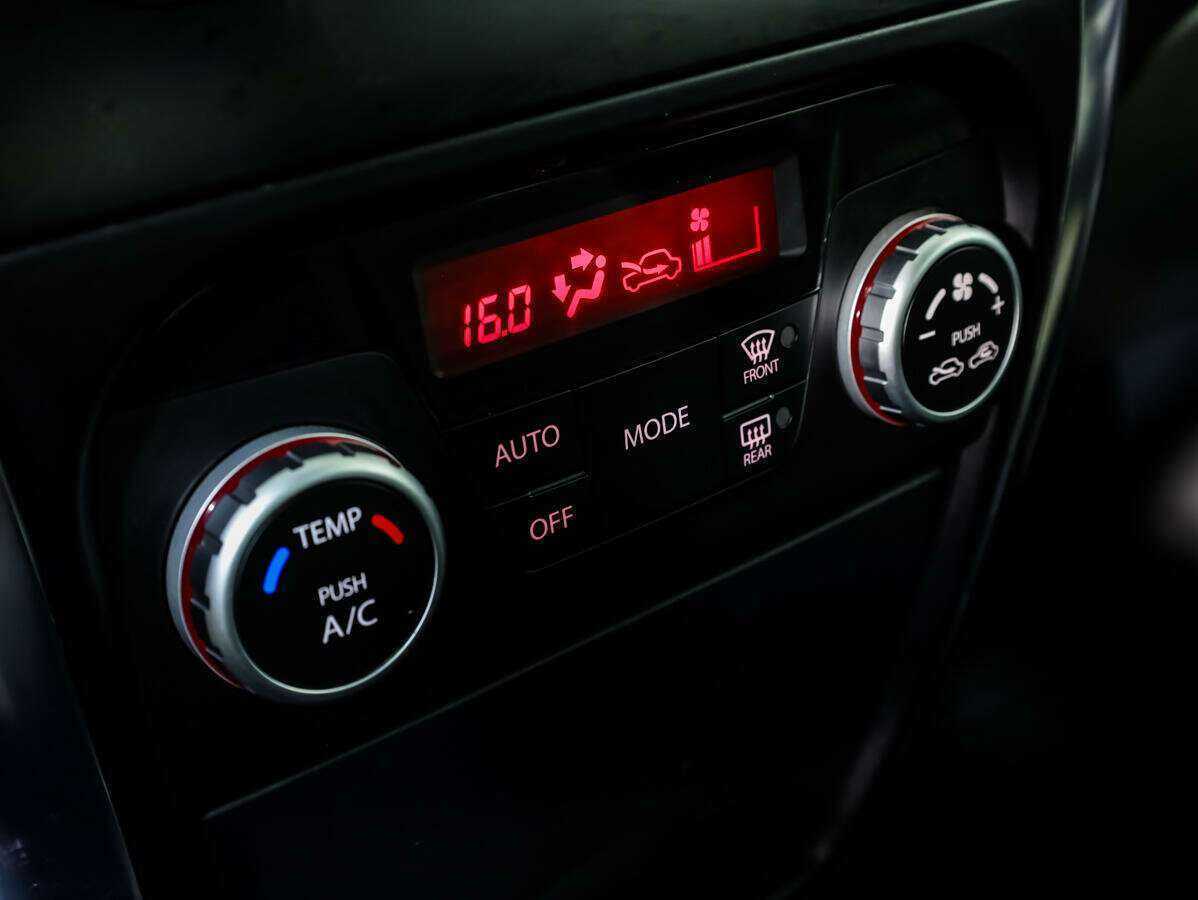 Купить Suzuki SX4, 2011, 98 706 км, фото №13