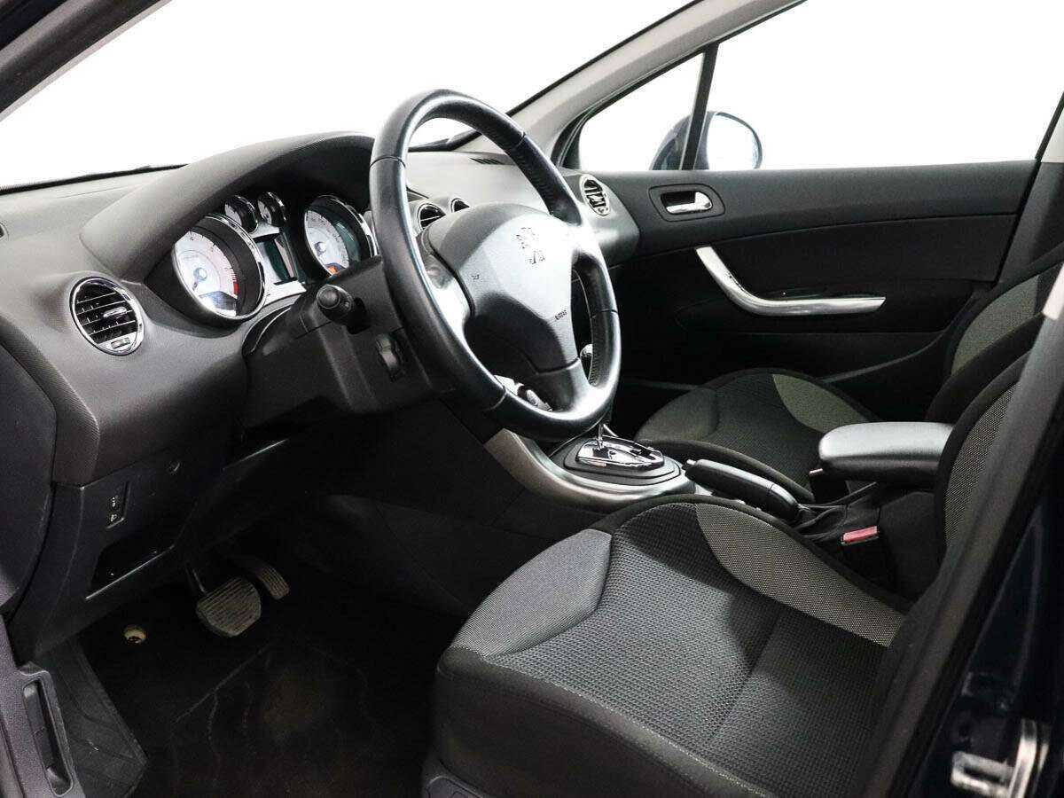 Купить Peugeot 308, 2010, 126 690 км, фото №6