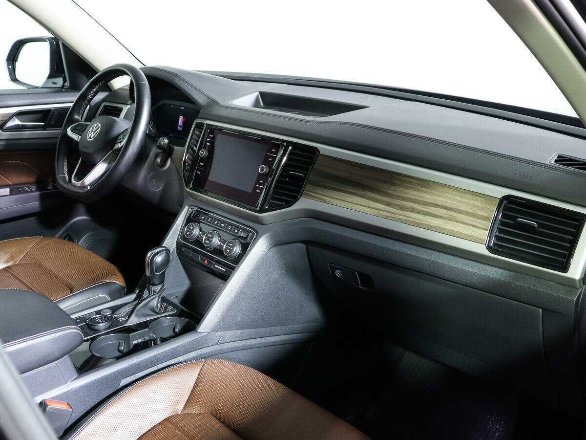 Купить Volkswagen Teramont, 2021, 129 394 км, фото №9
