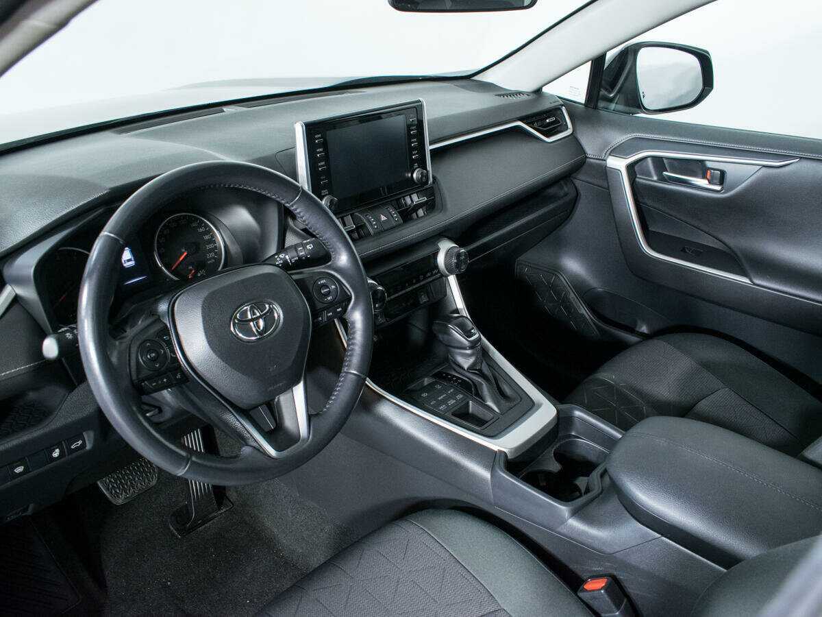 Купить Toyota RAV4, 2020, 50 343 км, фото №9
