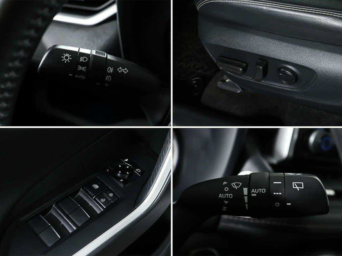 Купить Toyota RAV4, 2021, 66 912 км, фото №17