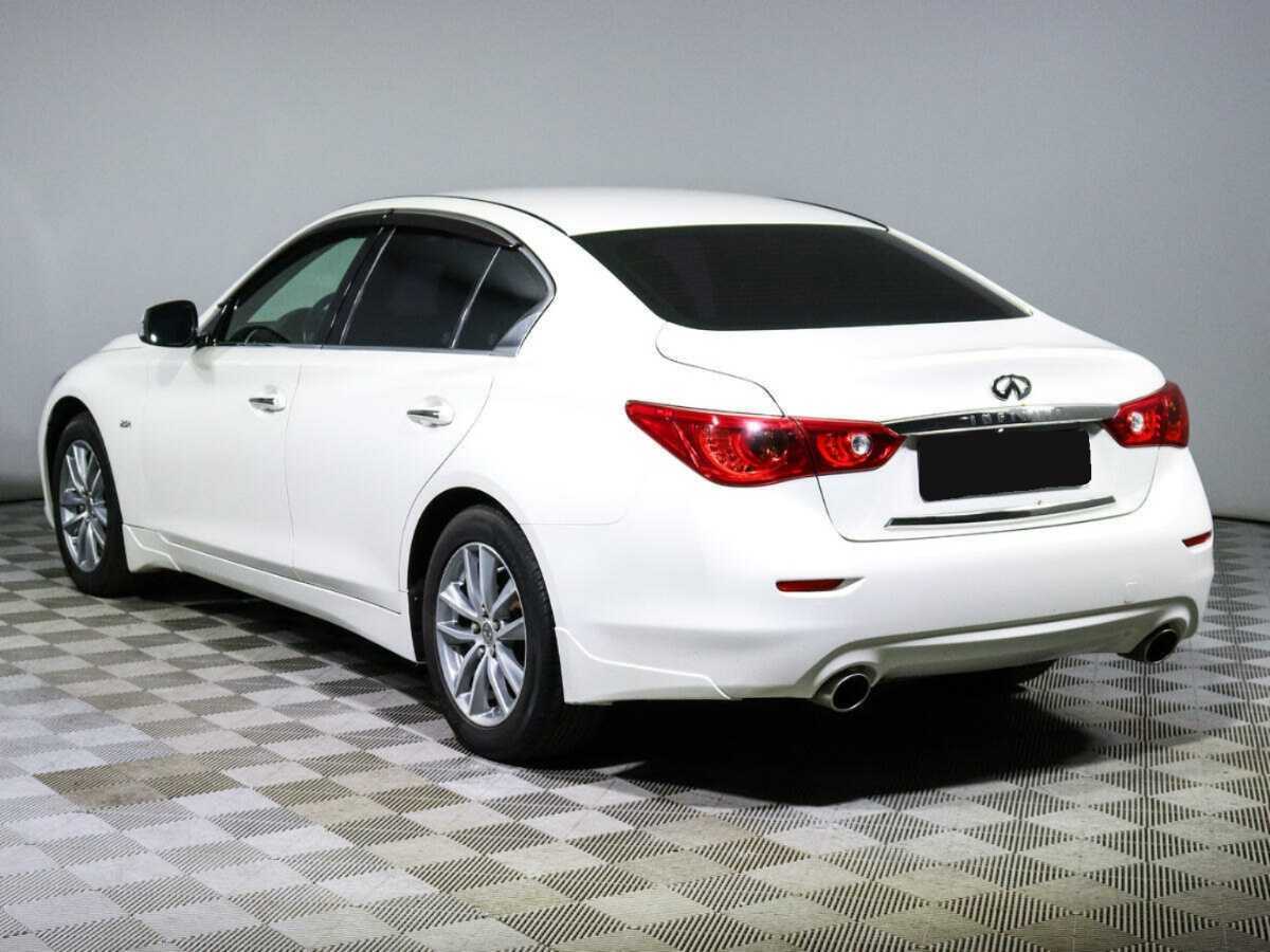 Купить Infiniti Q50, 2015, 204 947 км, фото №7