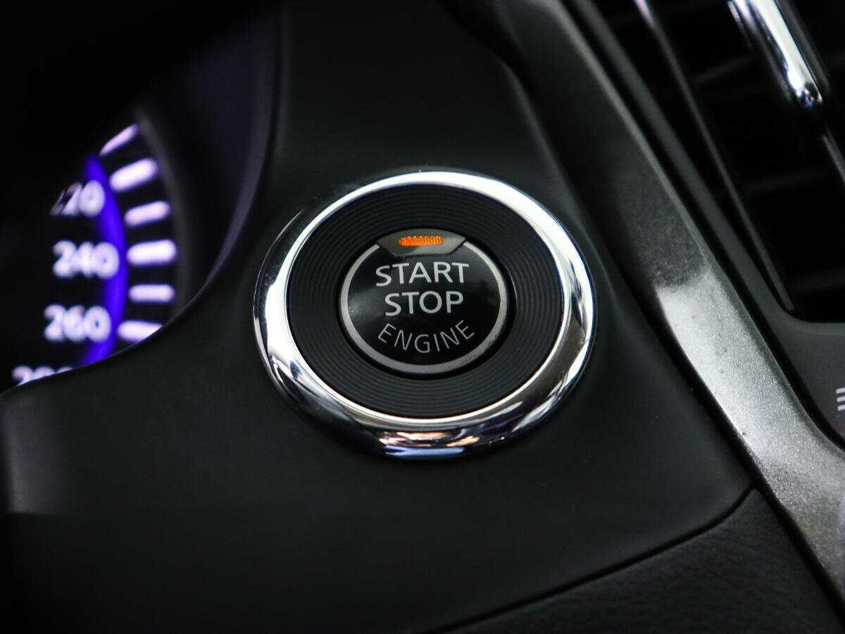 Купить Infiniti Q50, 2015, 204 947 км, фото №18