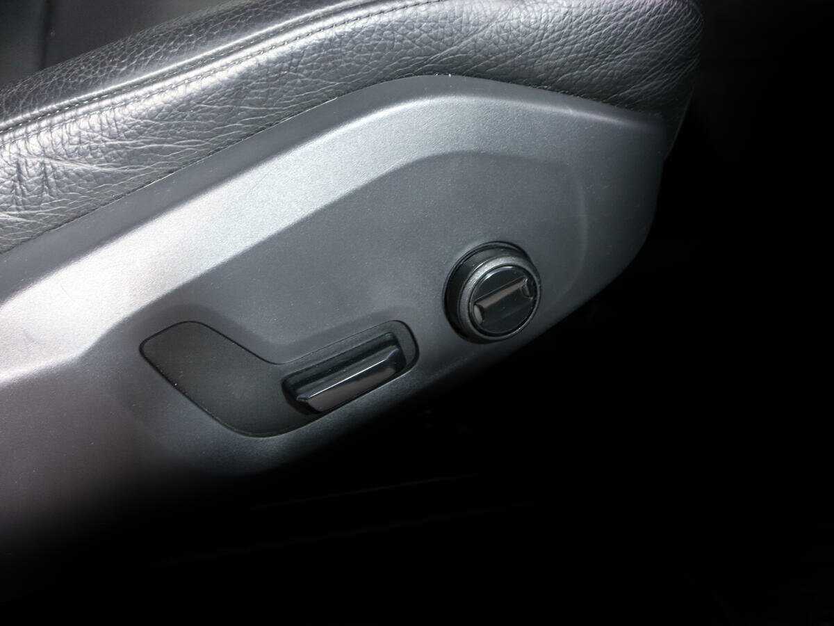 Купить Volvo XC60, 2019, 127 500 км, фото №14