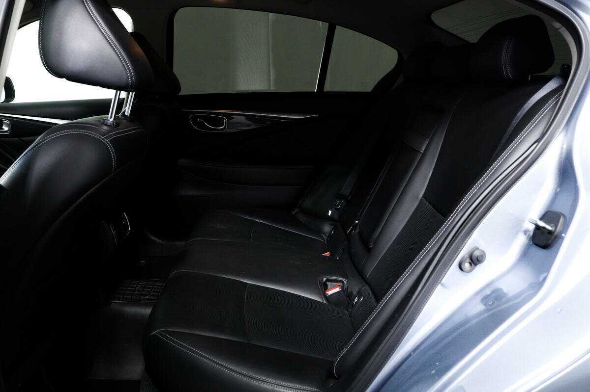 Купить Infiniti Q50, 2014, 105 289 км, фото №12