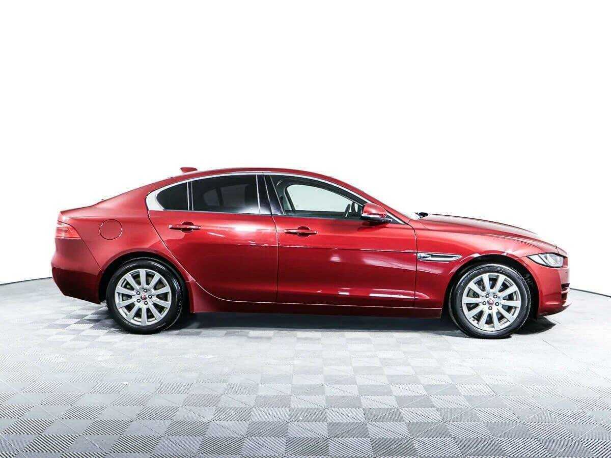 Купить Jaguar XE, 2018, 33 996 км, фото №4