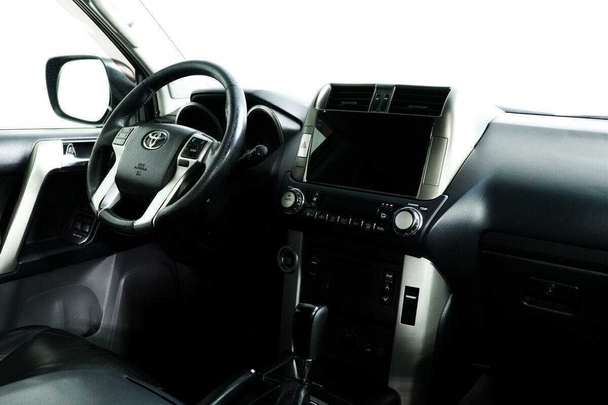 Купить Toyota Land Cruiser Prado, 2011, 509 152 км, фото №9