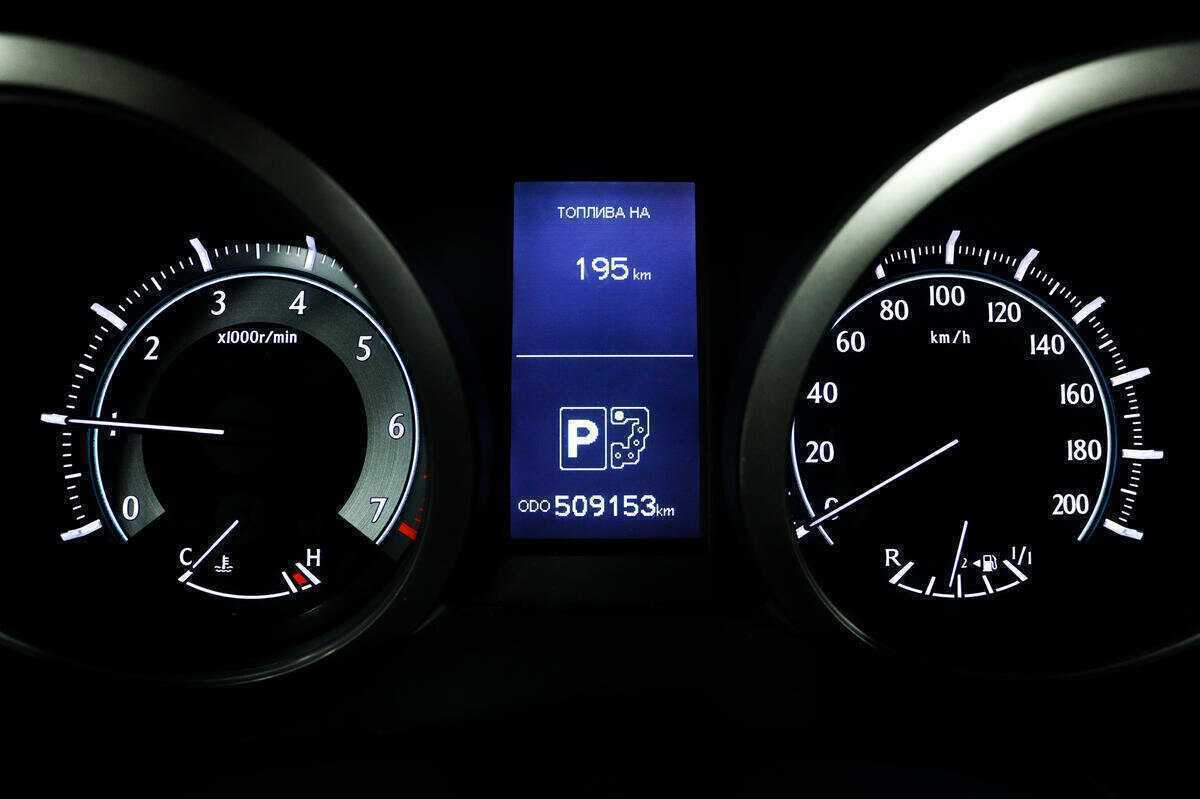 Купить Toyota Land Cruiser Prado, 2011, 509 152 км, фото №10