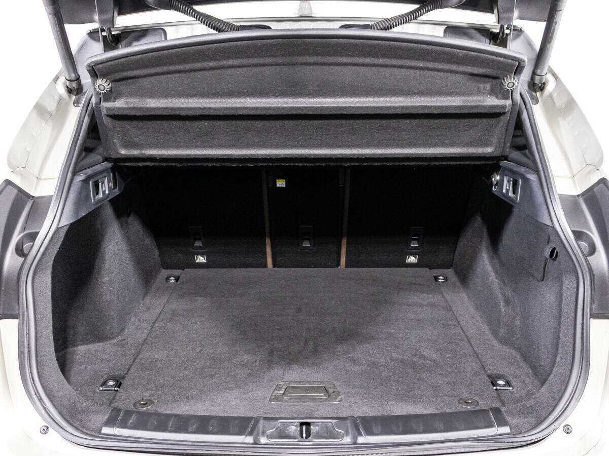 Купить Jaguar F-Pace, 2017, 137 396 км, фото №14