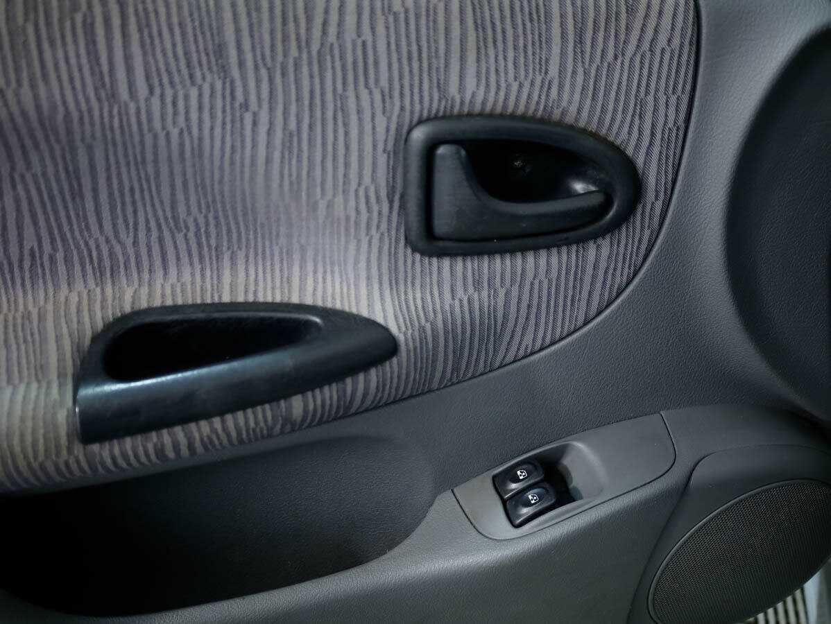 Купить Renault Megane, 2001, 298 343 км, фото №14