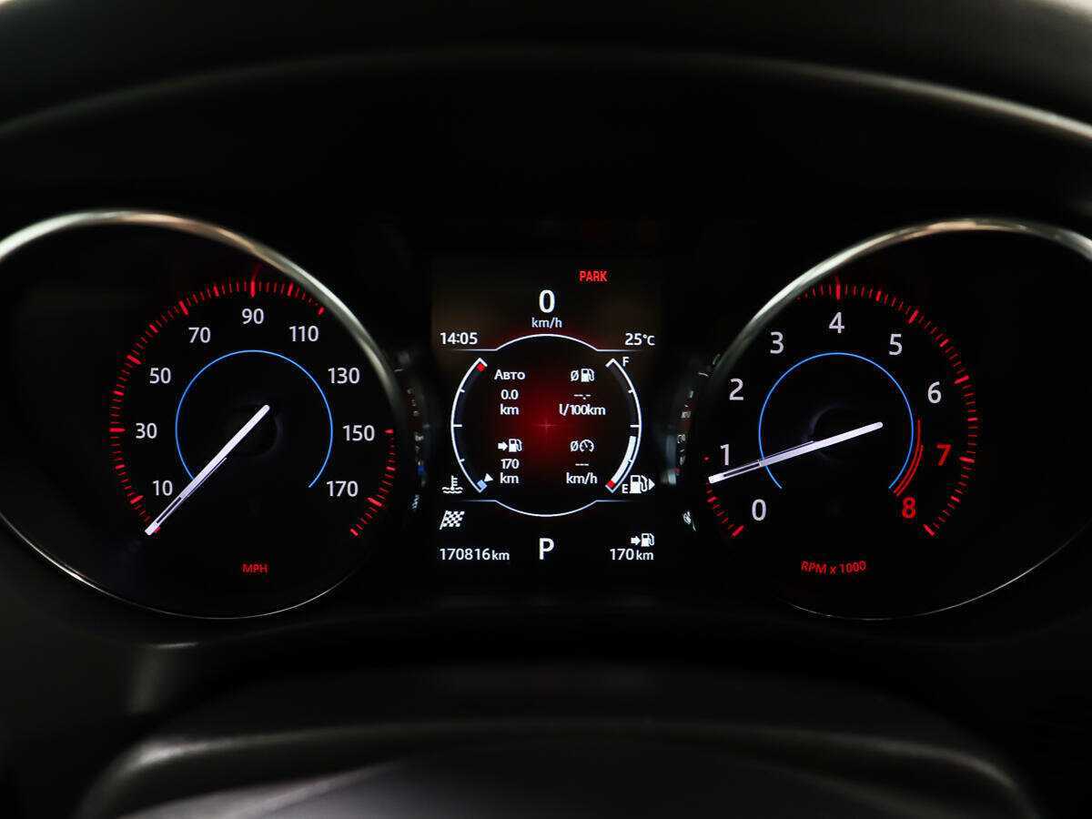 Купить Jaguar F-Pace, 2016, 170 815 км, фото №14