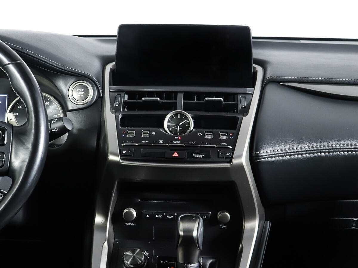 Купить Lexus NX 200, 2018, 98 860 км, фото №12