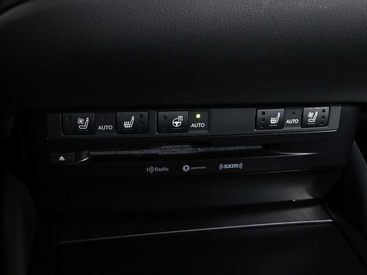 Купить Lexus ES 250, 2021, 63 663 км, фото №21