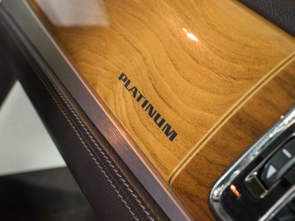 Купить Cadillac Escalade, 2011, 270 000 км, фото №17