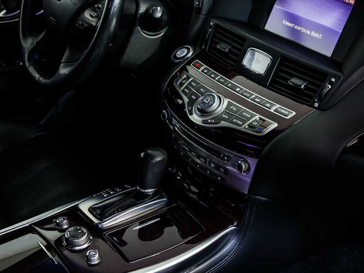 Купить Infiniti M25, 2012, 125 305 км, фото №18