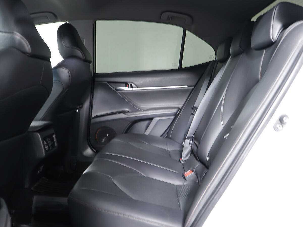 Купить Toyota Camry, 2018, 62 503 км, фото №10