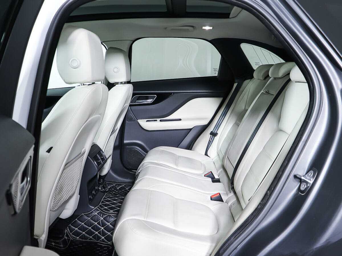 Купить Jaguar F-Pace, 2016, 139 271 км, фото №9