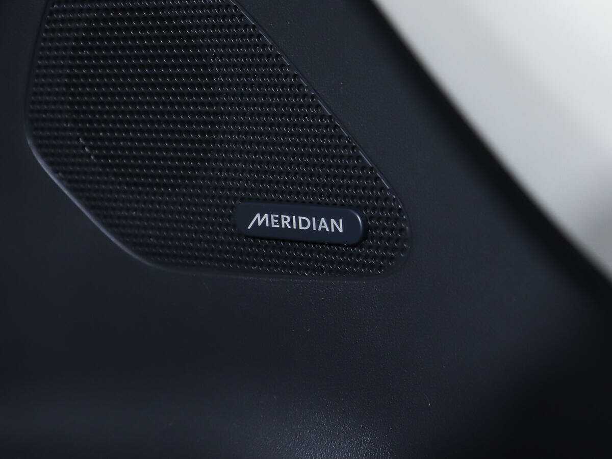 Купить Jaguar F-Pace, 2016, 139 271 км, фото №15