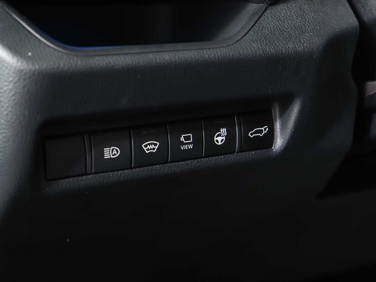 Купить Toyota RAV4, 2021, 33 941 км, фото №17