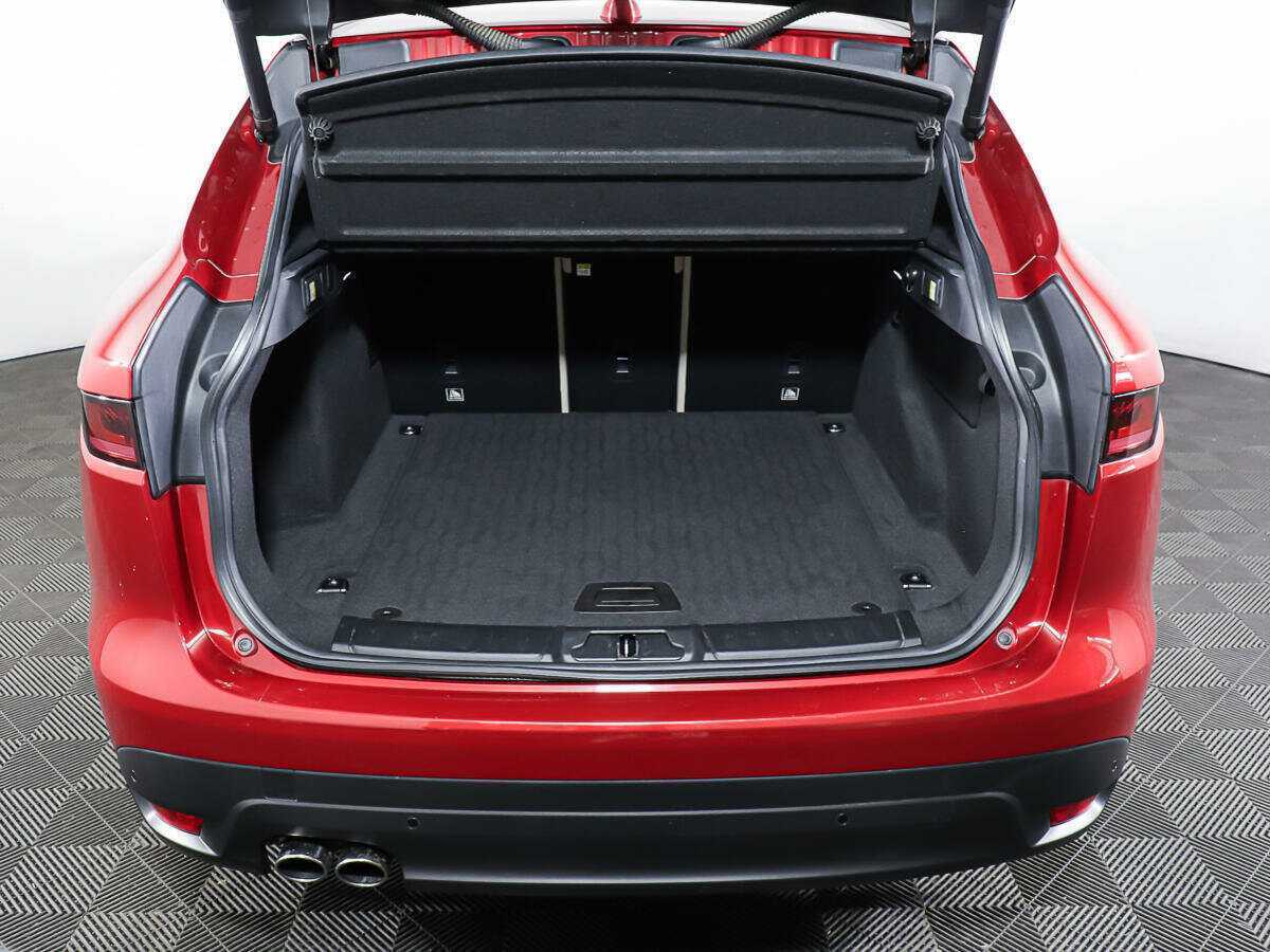 Купить Jaguar F-Pace, 2016, 64 478 км, фото №10