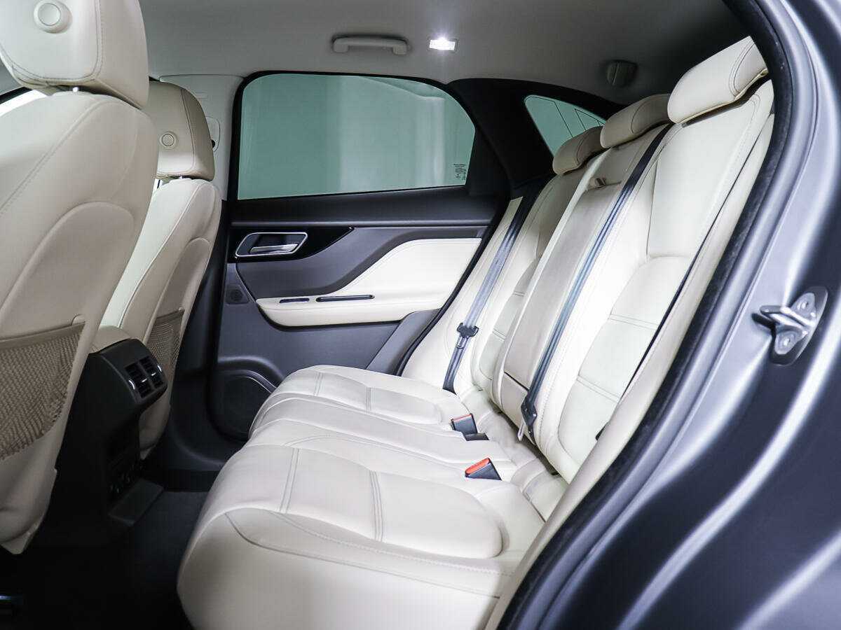 Купить Jaguar F-Pace, 2016, 64 478 км, фото №12
