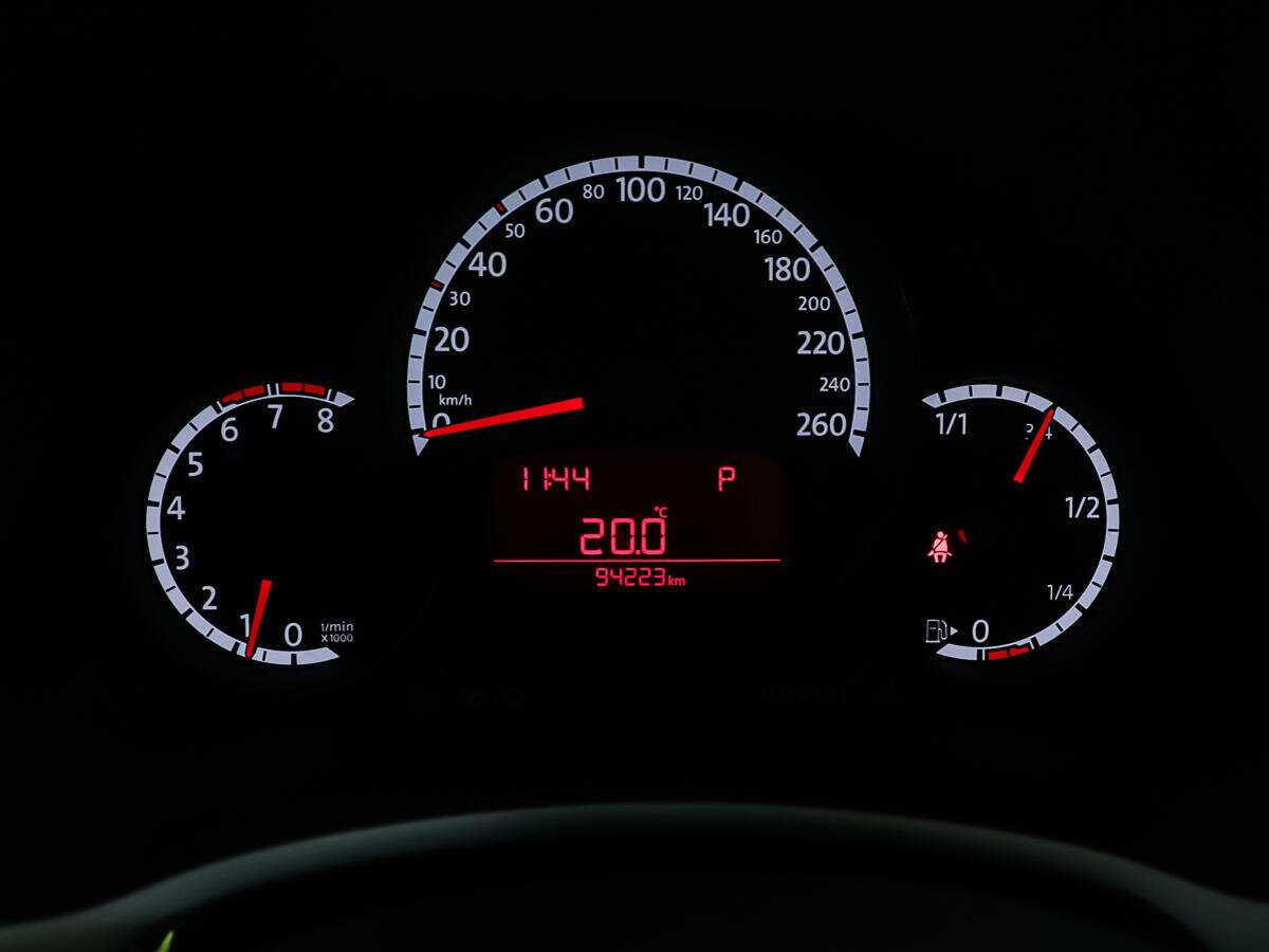 Купить Volkswagen Beetle, 2013, 94 222 км, фото №13