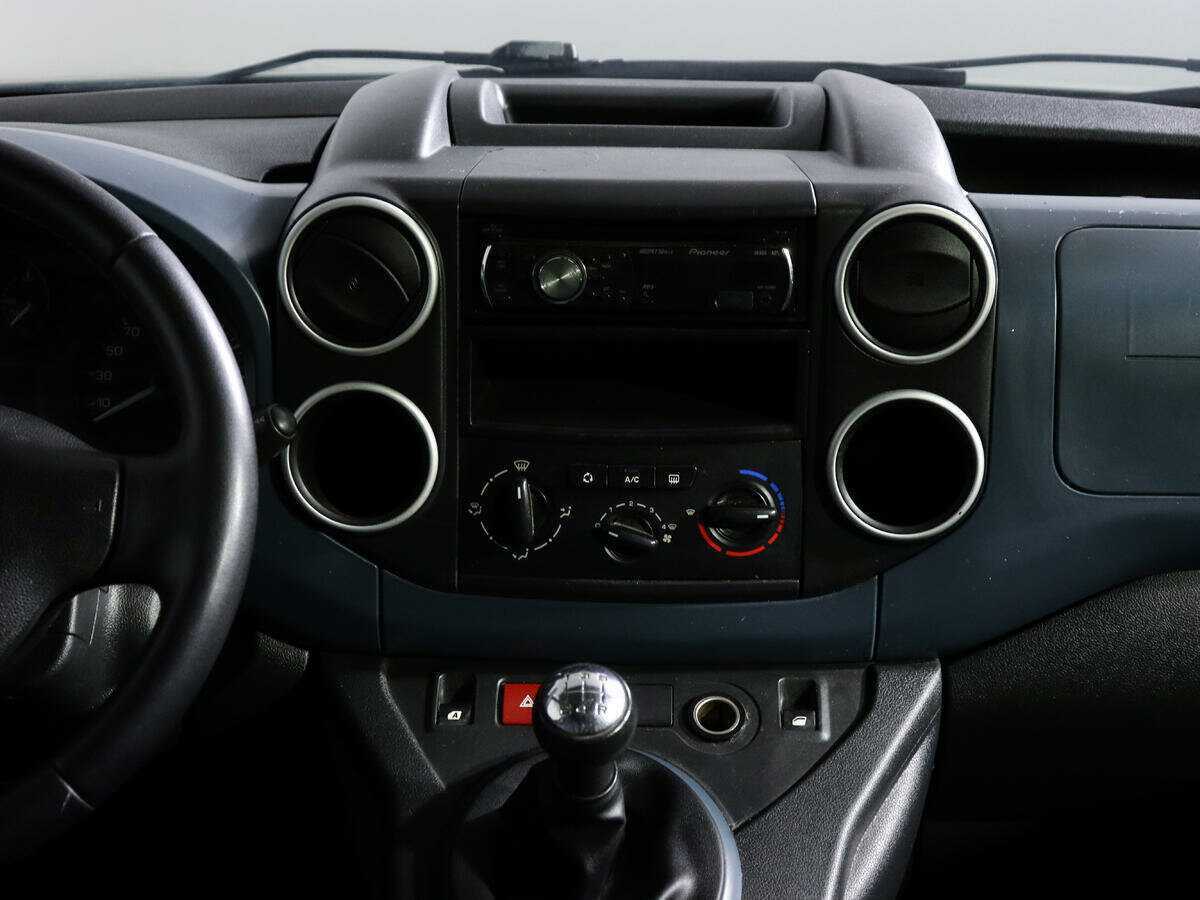 Купить Peugeot Partner, 2010, 150 000 км, фото №11
