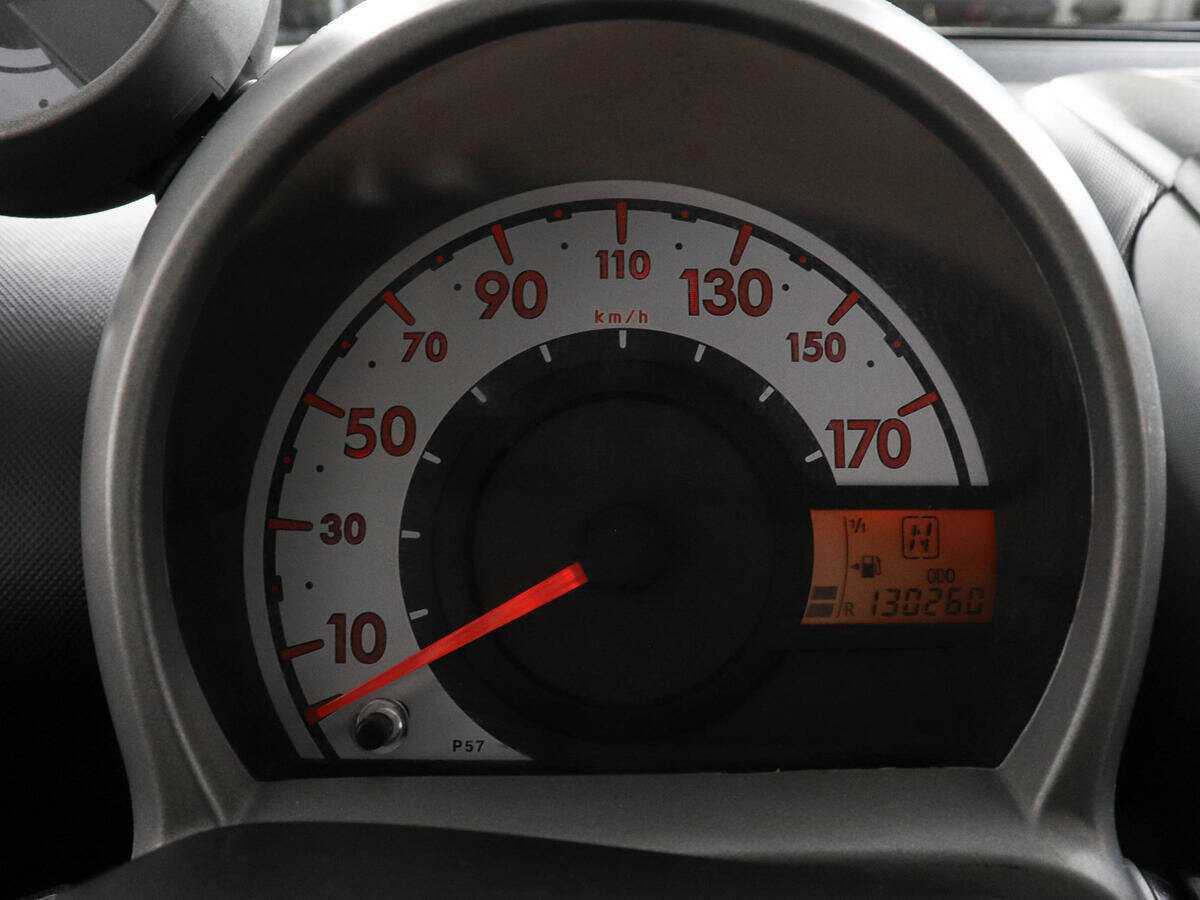 Купить Peugeot 107, 2011, 130 260 км, фото №11