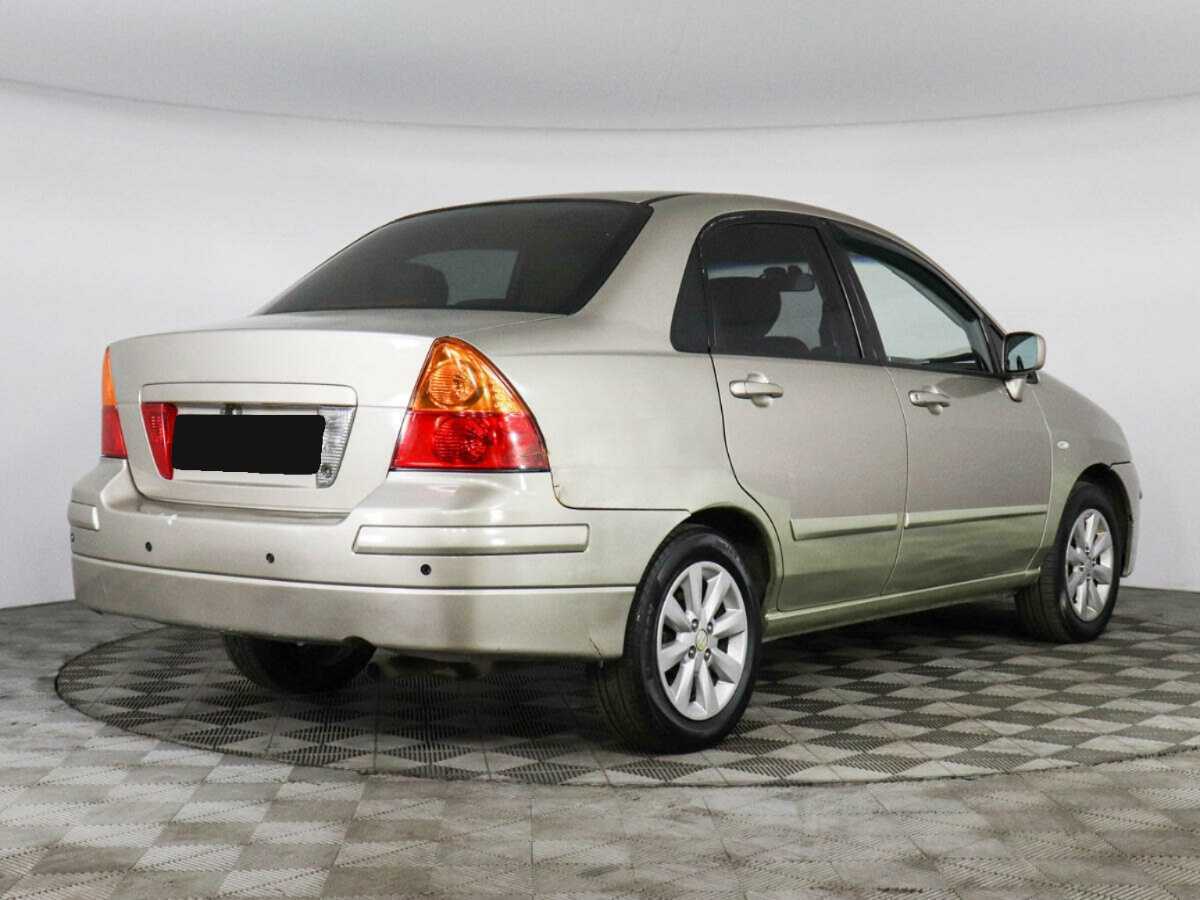 Suzuki Liana