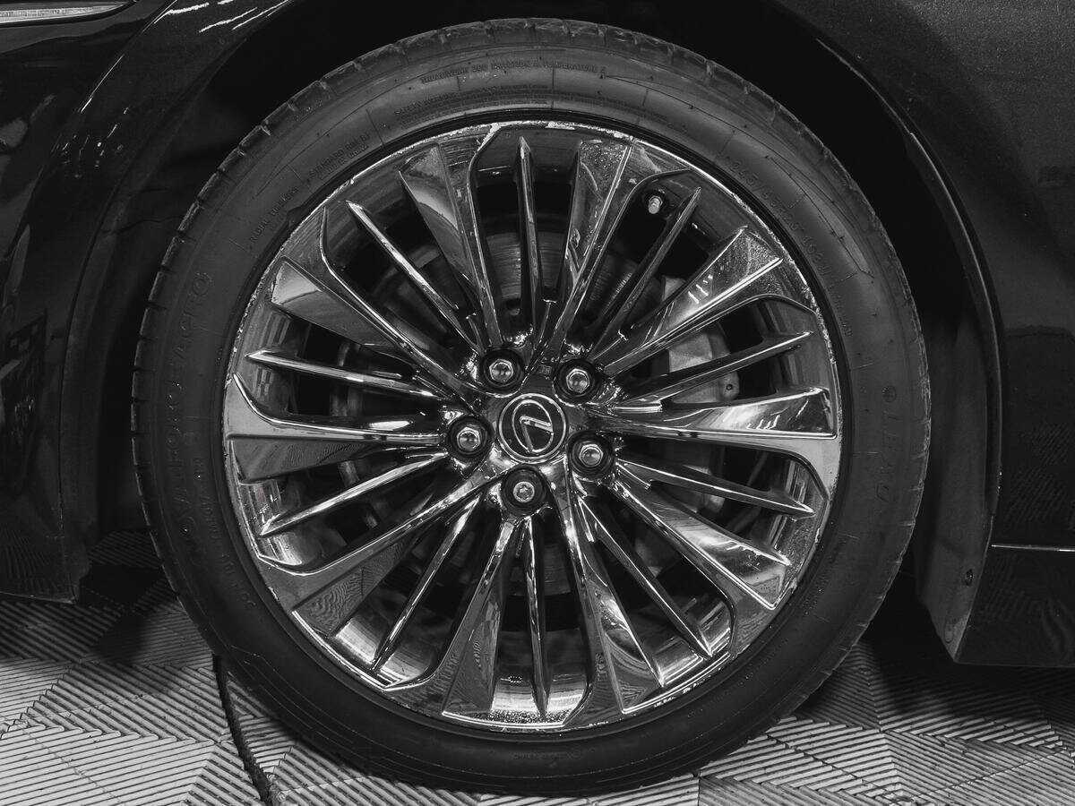 Купить Lexus LS 500, 2018, 31 462 км, фото №19