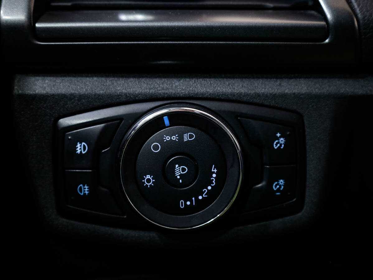 Купить Ford Mondeo, 2017, 164 103 км, фото №19