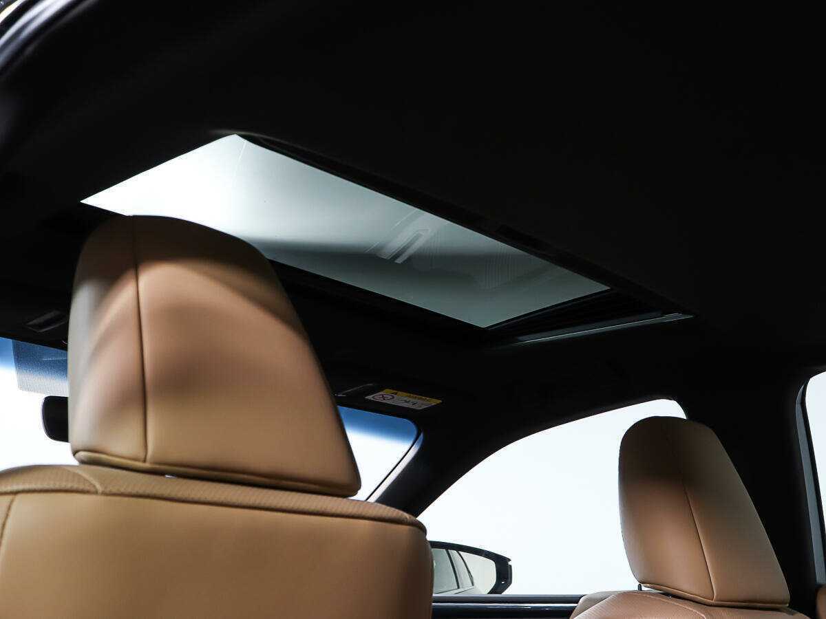 Купить Lexus ES 250, 2019, 25 537 км, фото №15