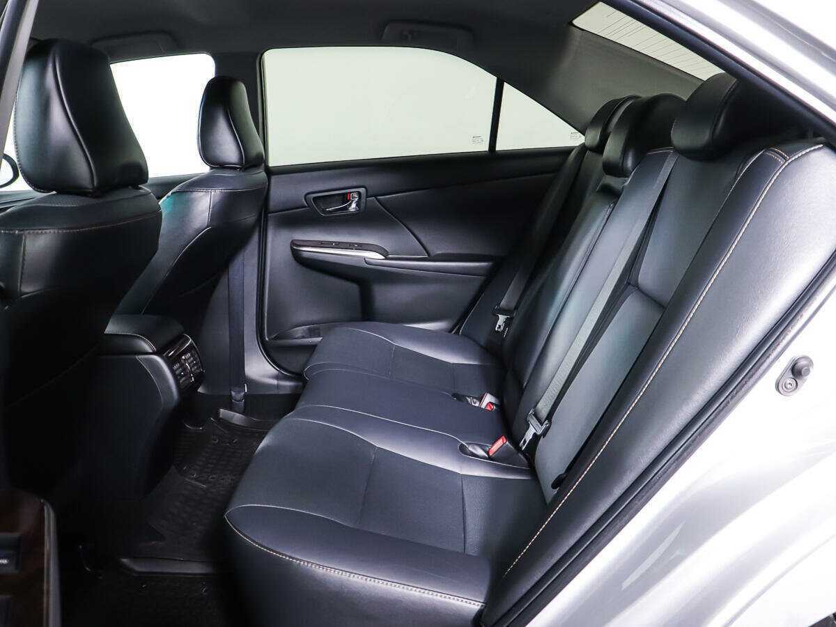 Купить Toyota Camry, 2017, 106 985 км, фото №10