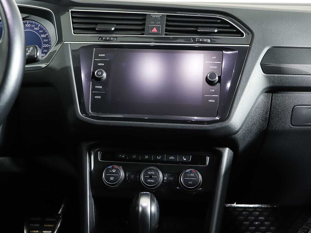 Купить Volkswagen Tiguan, 2017, 59 538 км, фото №12
