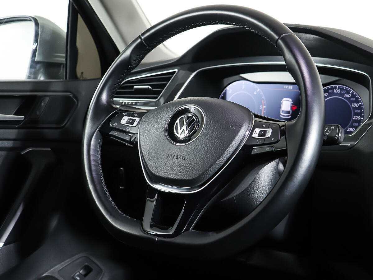 Купить Volkswagen Tiguan, 2017, 59 538 км, фото №15