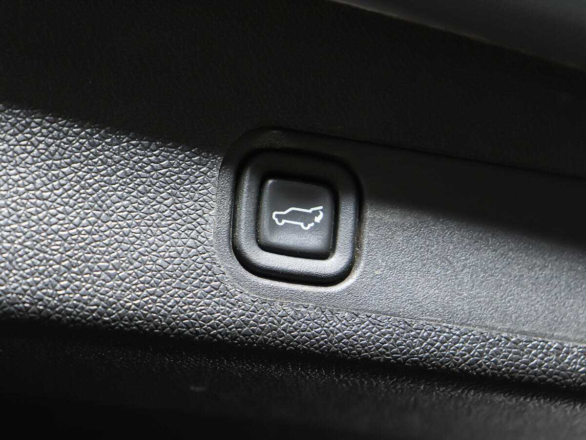 Купить Chevrolet Tahoe 6AT, 2012, 165 000 км, фото №19