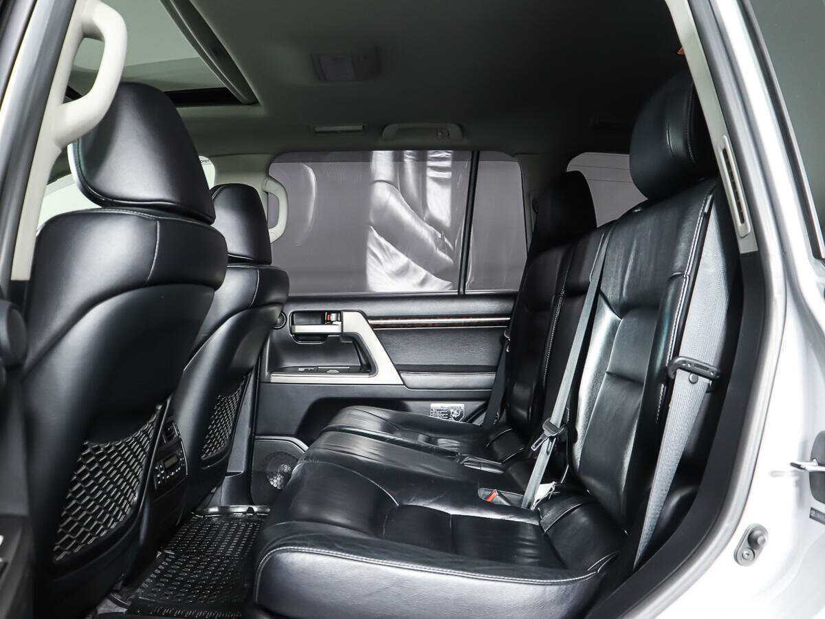 Купить Toyota Land Cruiser, 2011, 301 457 км, фото №10