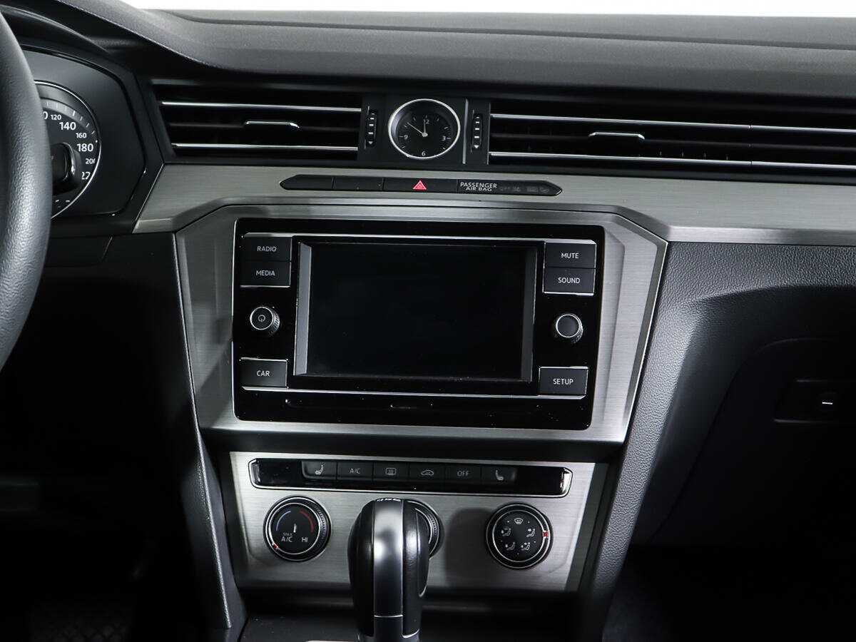 Купить Volkswagen Passat, 2017, 113 460 км, фото №13