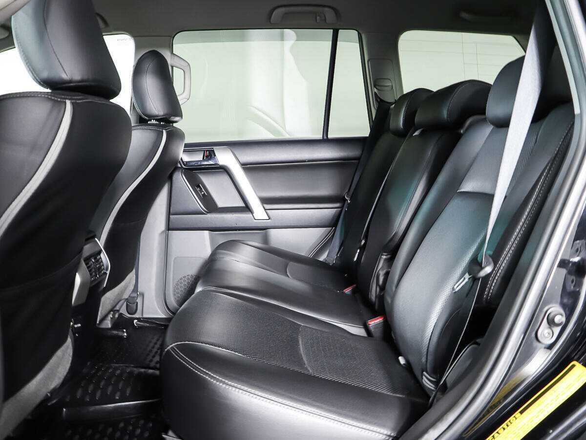 Купить Toyota Land Cruiser Prado, 2010, 102 960 км, фото №10